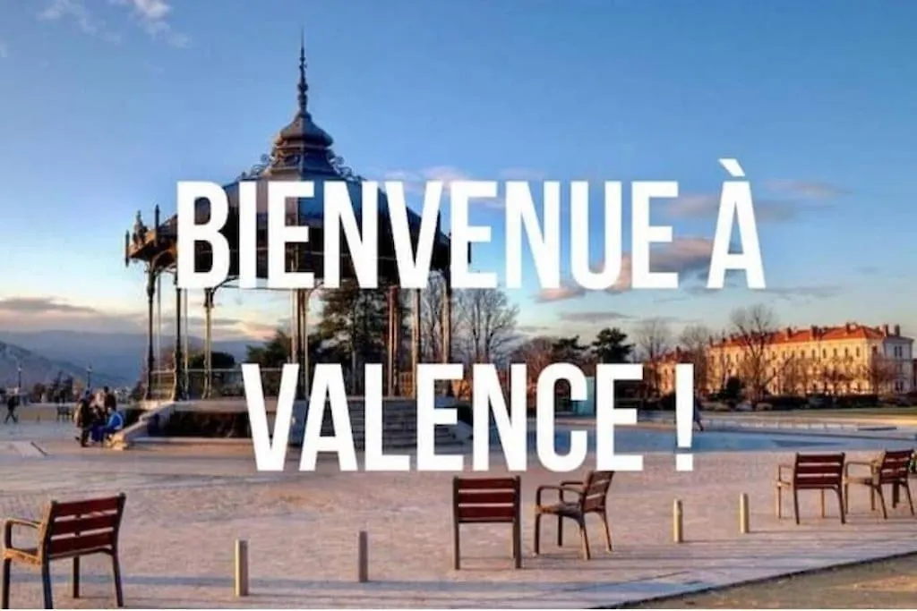 Appartement Moderne Neuf F2 Centre Ville Valence