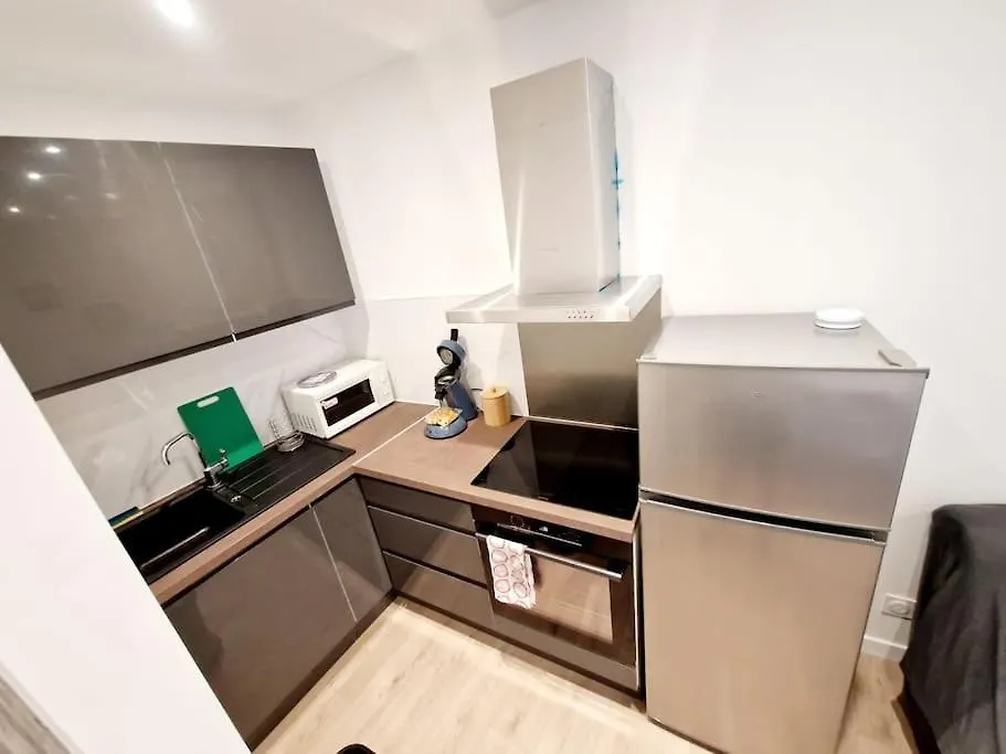 Appartement Moderne Neuf F2 Centre Ville Valence  Apartment
