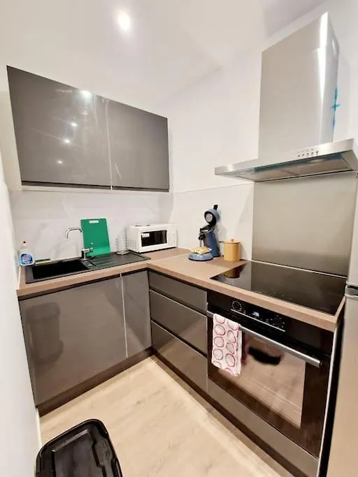 Appartement Moderne Neuf F2 Centre Ville Valence  Apartment